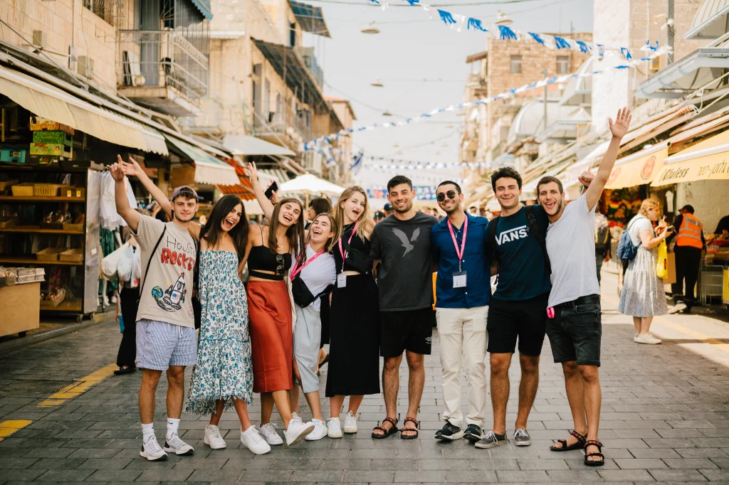 Students on a Hillel: Birthright Israel trip