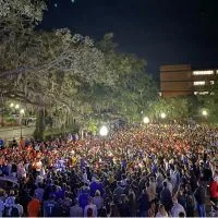 Over 1,000 students gather in support of Israel at the University of Florida